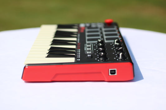 Akai MPK Mini MK2 MIDI Keyboard Controller