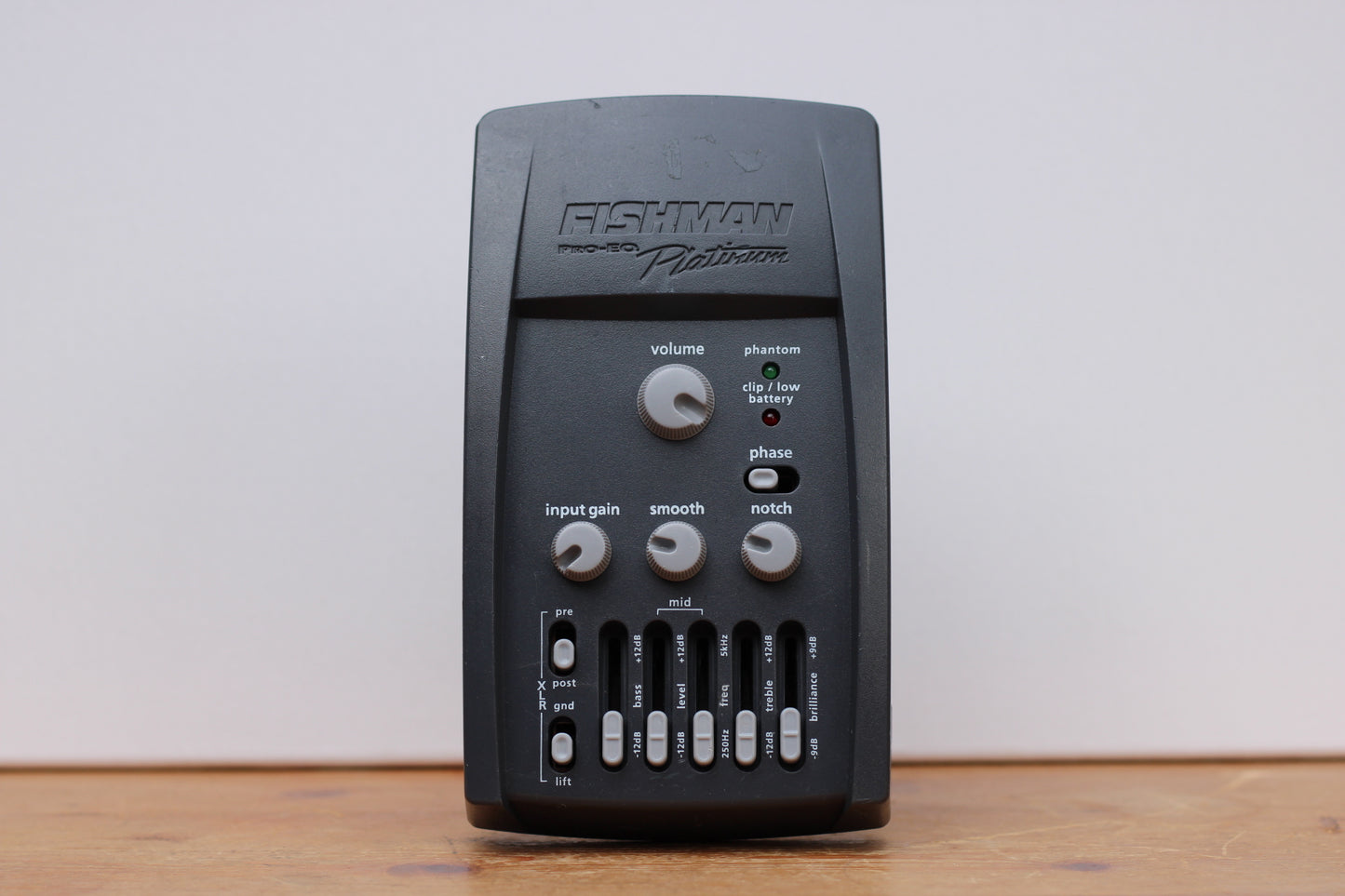 Fishman Platinum Pro-EQ Universal Instrument Preamp and DI