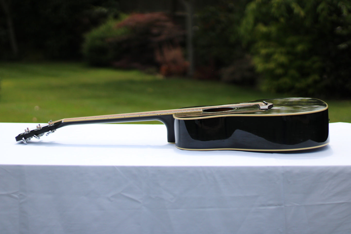 Yamaha FG720S Solid Top Acoustic Guitar