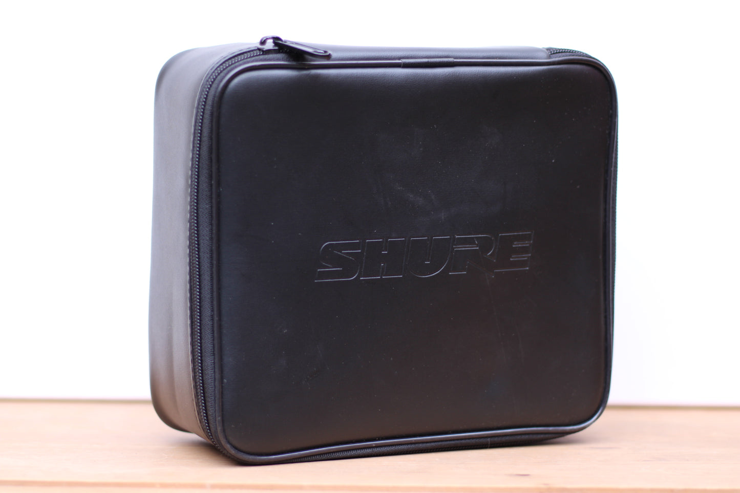 Shure PGA27 Cardioid Large Diaphragm Side-Address Condenser Microphone