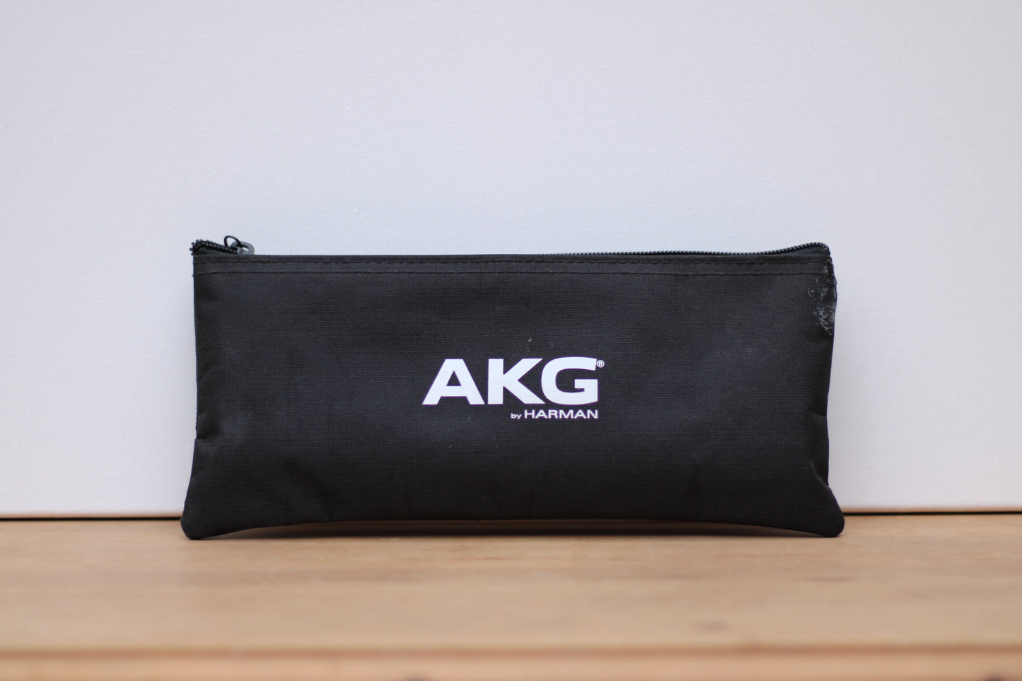 AKG C1000S Multipurpose Small-diaphragm Condenser Microphone